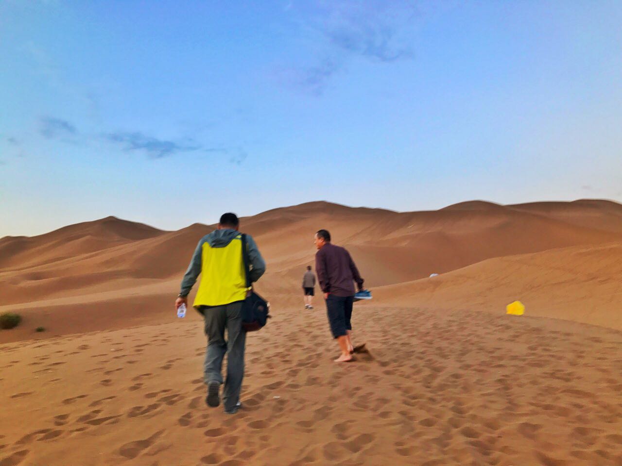 新疆自驾游游（三）——库木塔格沙漠、天山天池