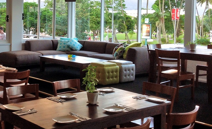 Yaya's Hellenic Kitchen & Bar