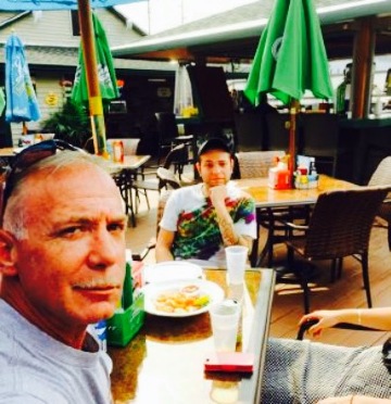 Keeley's Ale House and Grill餐厅图片