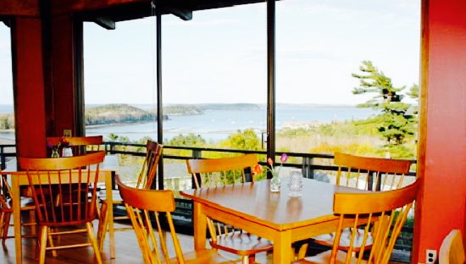 The Looking Glass Restaurant餐厅图片