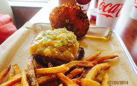 MOOYAH Burgers, Fries & Shakes