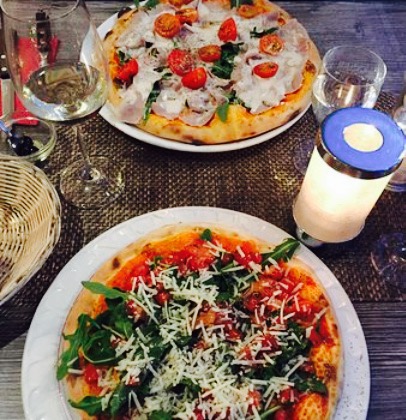 Pizzeria La Piazza餐厅图片