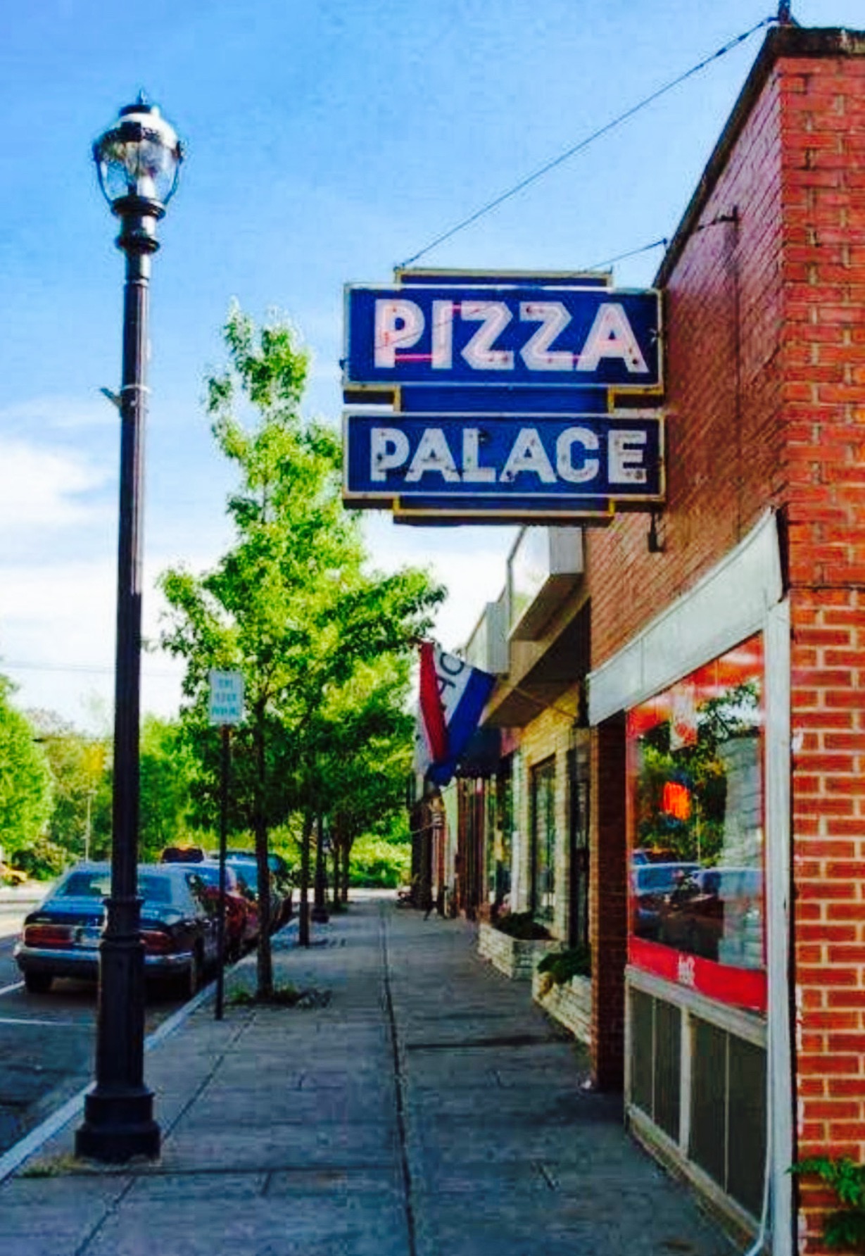 Mike's Pizza Palace餐厅图片