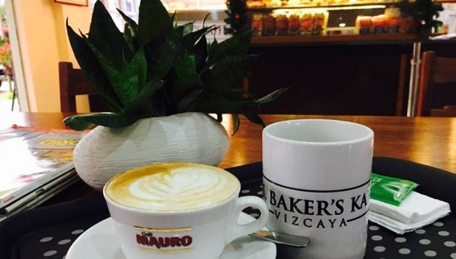 Mrs. Baker's Kaffe Vizcaya