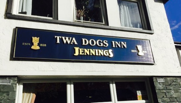 Twa Dogs Inn餐厅图片
