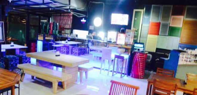 Famouz Cafe餐厅图片