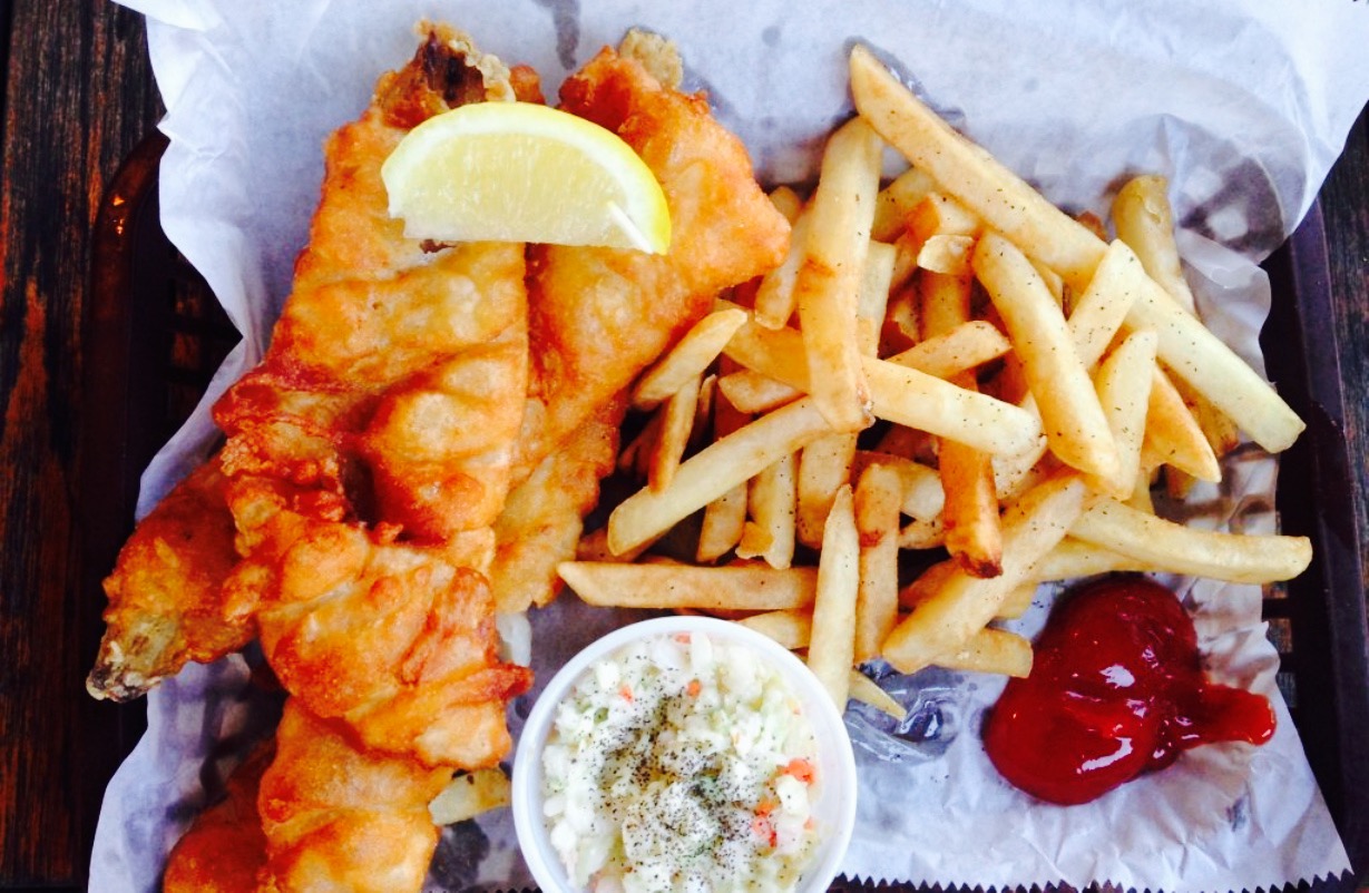 Clever Monkey Craft Grill & Bar