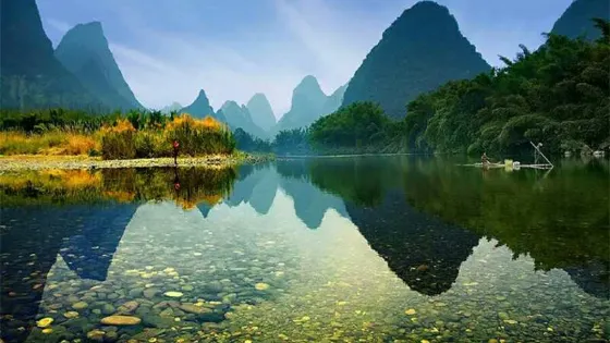 古龍河漂流景區