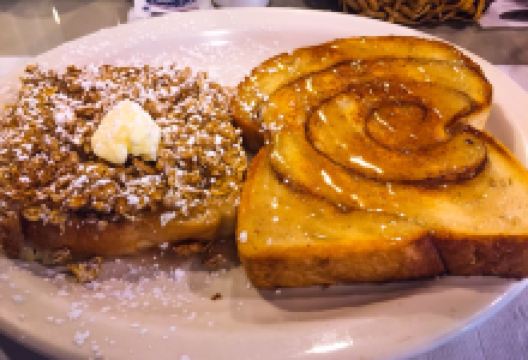 Piggy's Restaurant美食图片