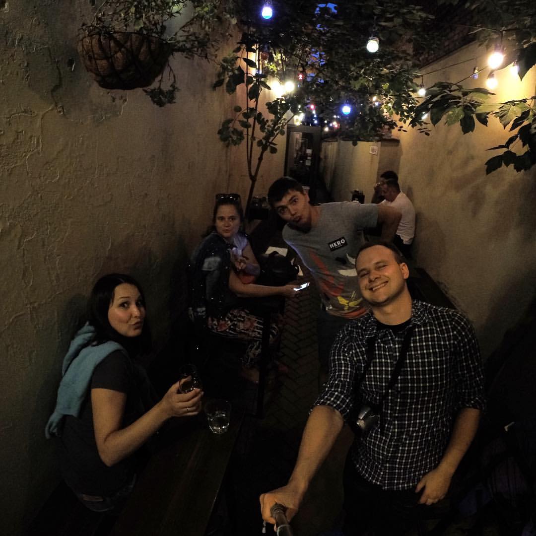 King & Mouse - Whisky Bar & Shop