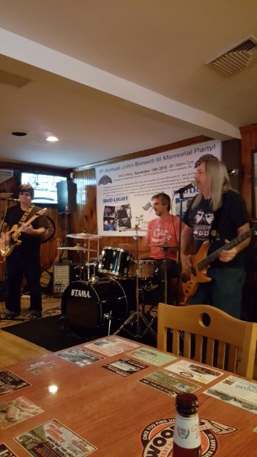 Woody's Roadside Tavern餐厅图片