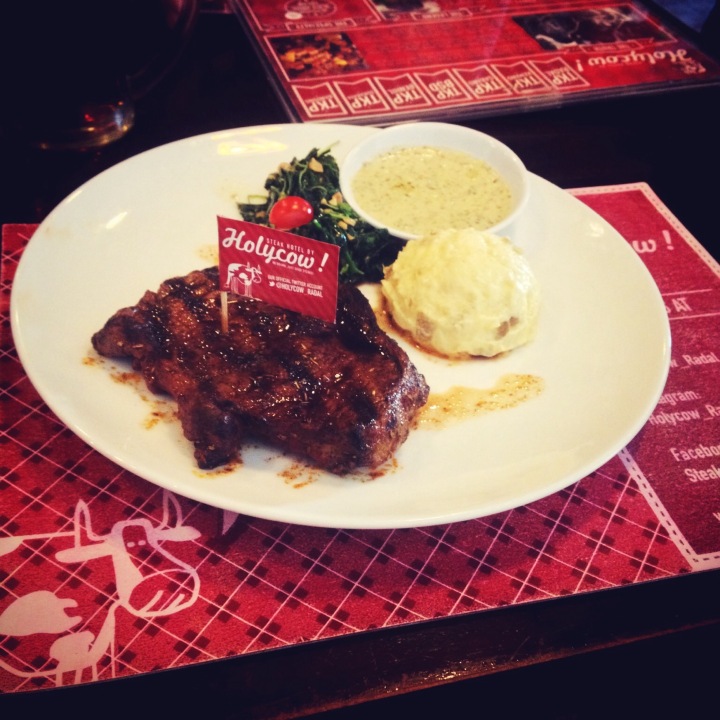Steak Hotel by Holycow! TKP Surabaya餐厅图片