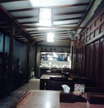 Bebek & Ayam Goreng Pak Ndut餐厅图片