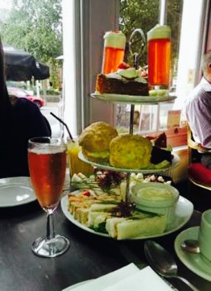 Cwtch Mawr Bar and Restaurant -Jolyon's at No. 10餐厅图片