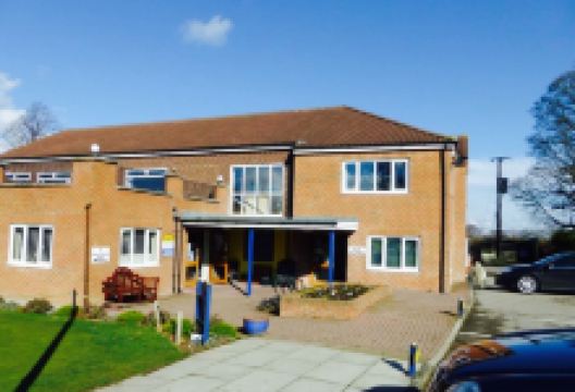 Cuzins Restaurant美食图片