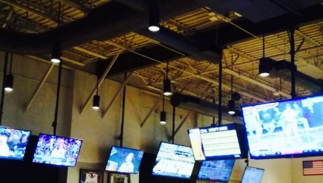 Buffalo Wild Wings餐厅图片