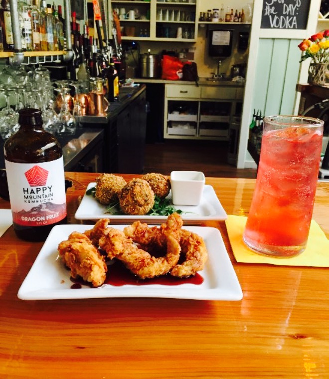 Nosh Eatery餐厅图片