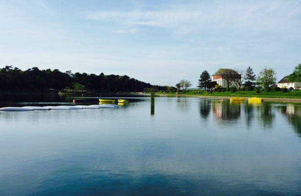 Lake View Restaurant餐厅图片