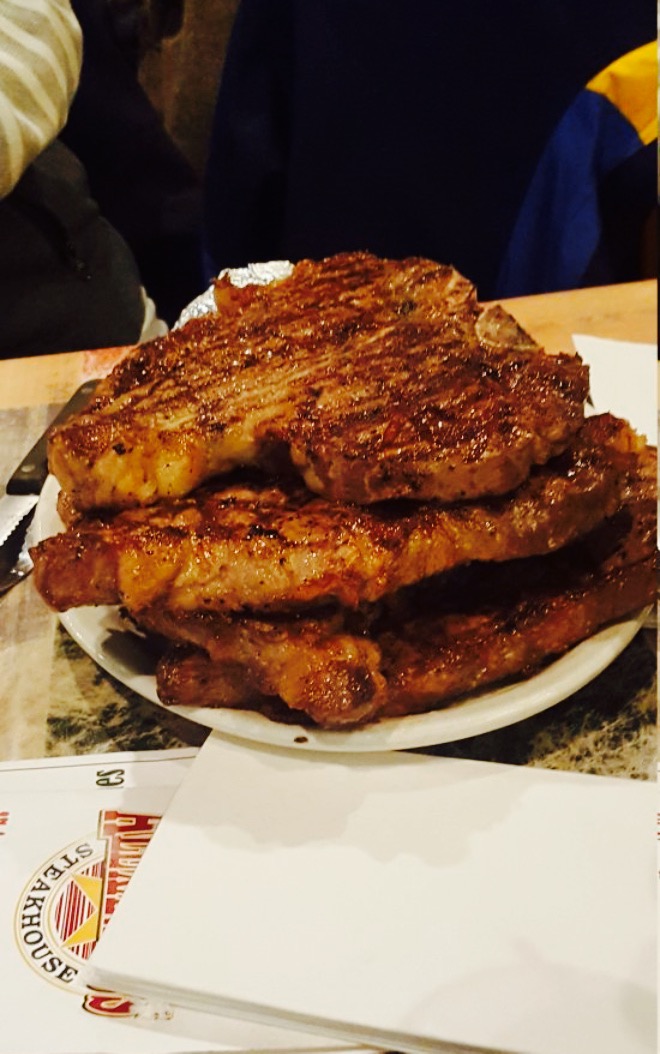 Alexander's Steak House餐厅图片