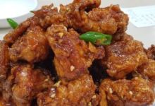 Sinpo Korean Style Sweet and Sour Chicken美食图片