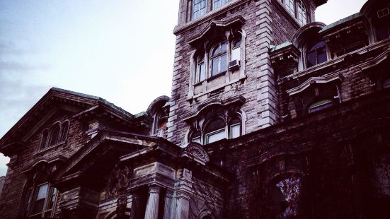 Ravenscrag Mansion