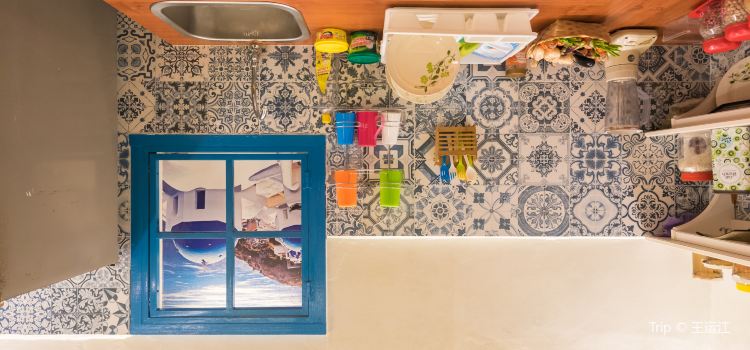 Upside Down Museum Travel Guidebook Must Visit Attractions
