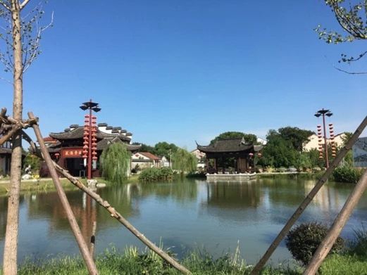 丝绸小镇荻港古村