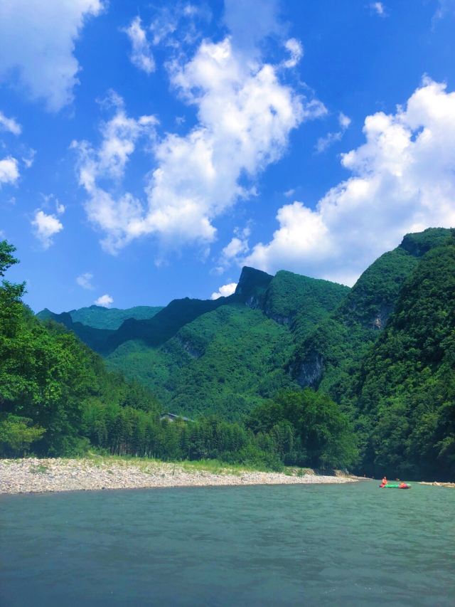 龍潭河景區
