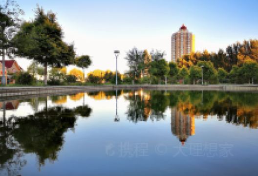 沿江公园景点图片