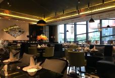 墨憩酒店（宁波南部商务区罗蒙环球城店）·THE 26廿nian陆餐厅-宁波-M54****609