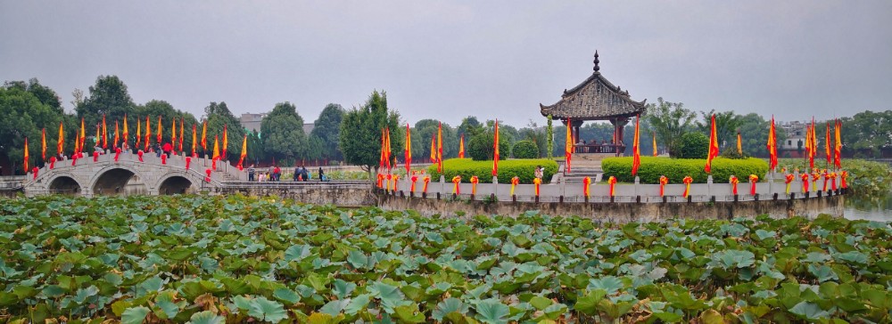 建水文庙：中华传统文化好去处 建水文庙位于云南省红河哈尼族彝族自治州西北部的建水县城内，是一座全国屈