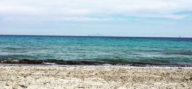 Plage De Tamarone Travel Guidebook Must Visit Attractions