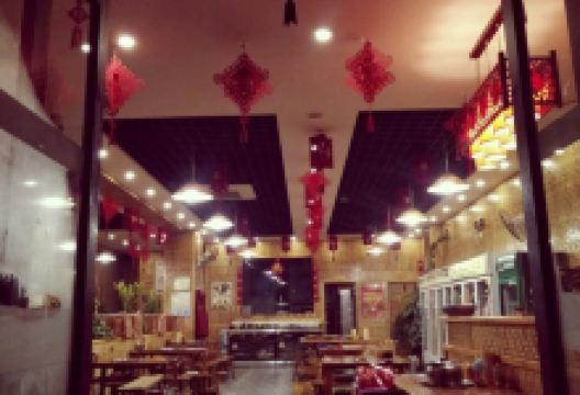 全牛场砂锅串串火锅(瑞岭翠苑店)美食图片