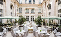 巴黎游记图片] 在巴黎，比拎爱马仕LV更显尊贵身份的，是能够入住到这三家酒店