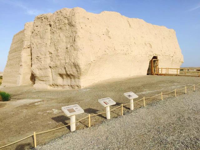 汉长城遗址当谷燧旅行图片 1