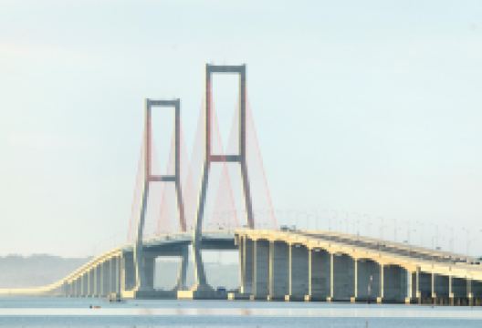 Suramadu National Bridge景点图片