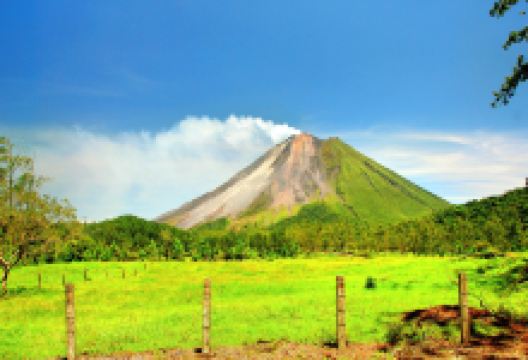 阿雷纳火山国家公园景点图片
