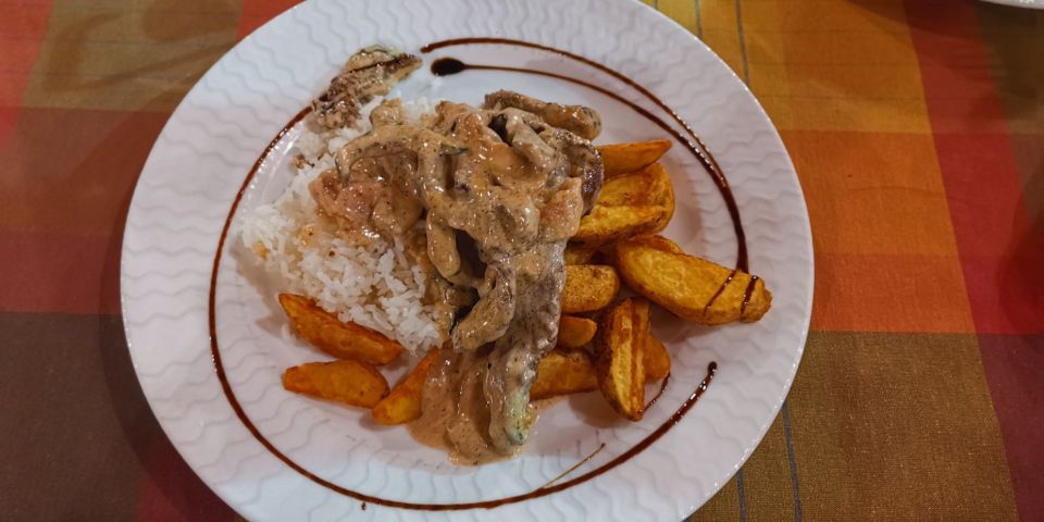 Koedmoen Csarda餐厅图片