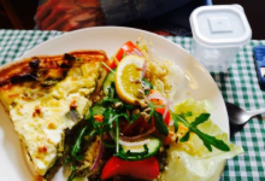 South Square Vegetarian Cafe美食图片