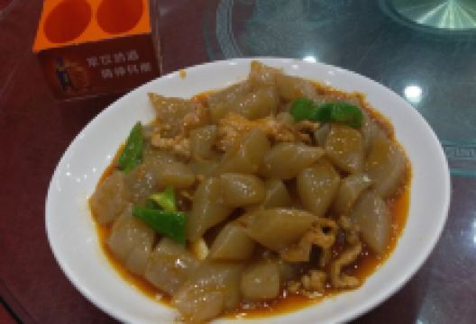 本土饭店美食图片