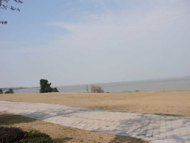 巢湖