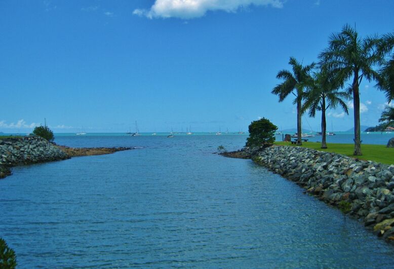 Little Vegas Burger & Bar