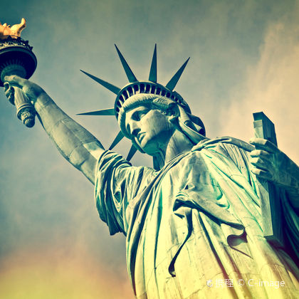 美国纽约+自由女神像+帝国大厦+时代广场+华尔街一日游
