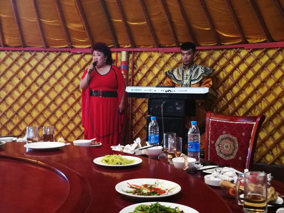蒙古包餐厅