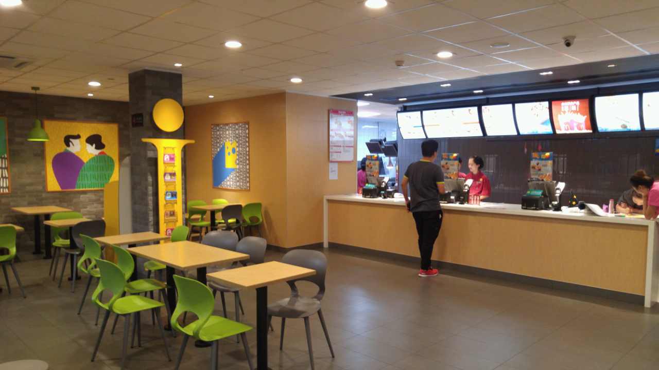 麦当劳(京津公路三DT店)