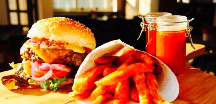 Loewe Burger Restaurant