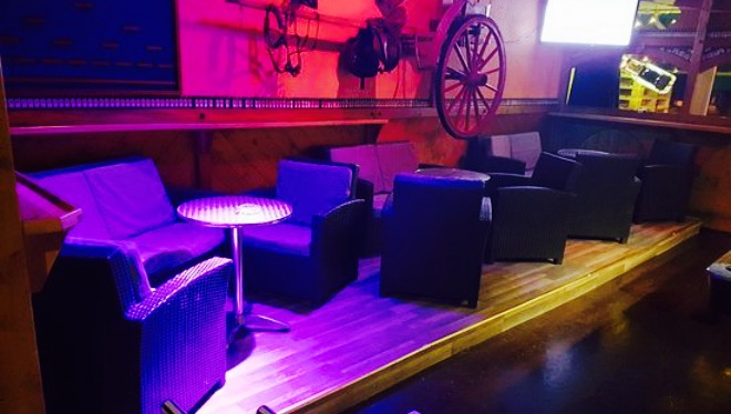 Tom's Saloon餐厅图片