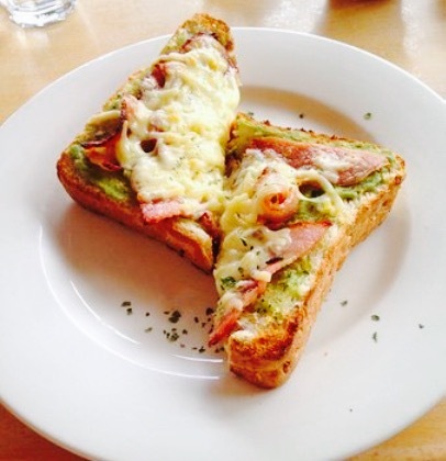 Renata's on Mapleton