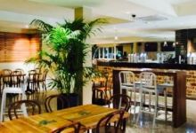 The Village Bar美食图片