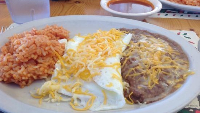 Montano's Restaurant餐厅图片